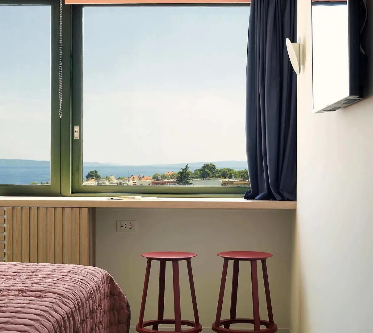 UP THERE design rooms Split 4*,  Kroatien
