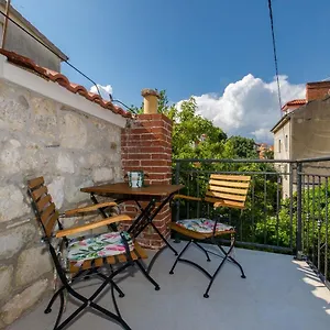 Rio Luxury Guest house